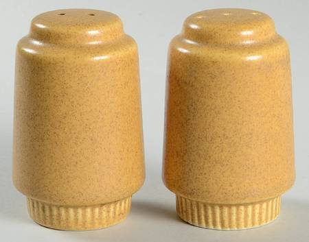 Nordic Gold Salt & Pepper Set