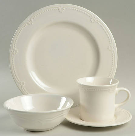 Pearl Brocade 4 Piece Place Setting