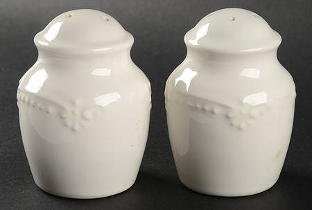 Pearl Brocade Salt & Pepper Set