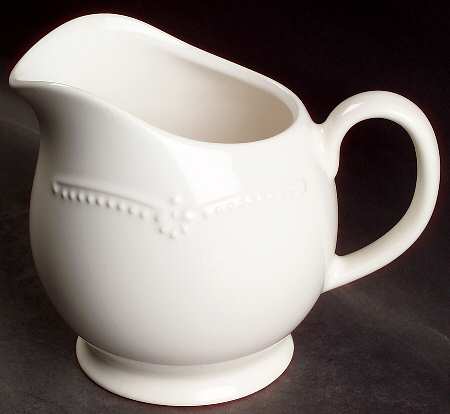 Pearl Brocade Large Gravy Boat/Pitcher