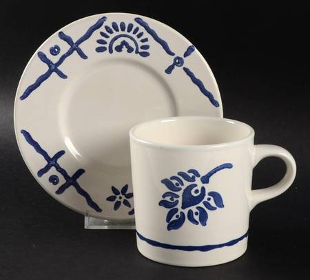 Tile Border Flat Cup & Saucer Set