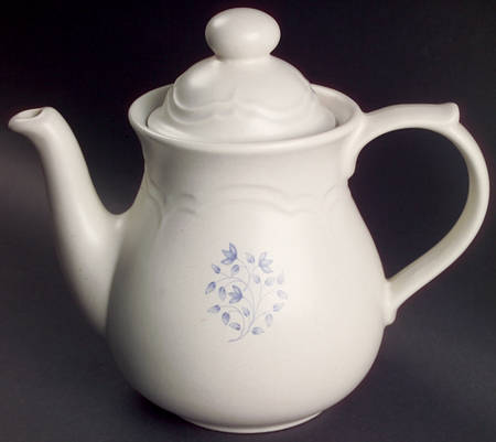 Poetry Matte China Beverage Server & Lid