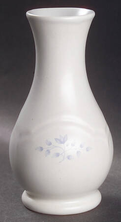 Poetry Matte Bud Vase