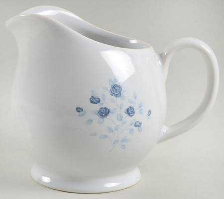 Poetry Glossy Large Gravy Boat/Pitcher