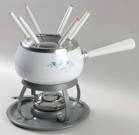Poetry Glossy (11 Piece) Metal Fondue Set