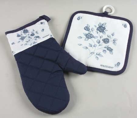 Poetry Glossy Cloth Oven Mitt and Potholder Set