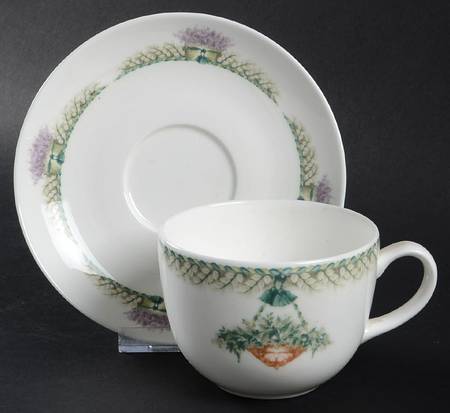 Portico Flat Cup & Saucer Set