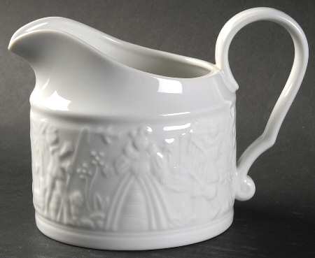 Procession Creamer