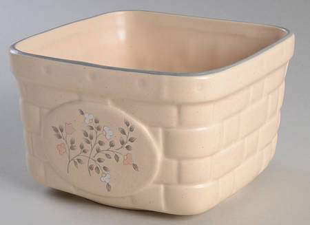 Remembrance 6" Square Basket