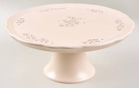 Remembrance 9" Diameter Pedestal Cake Stand