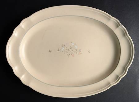 Remembrance 14" Oval Serving Platter