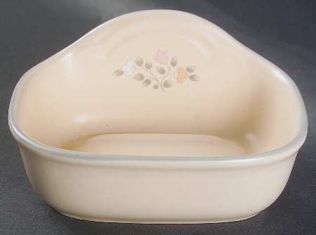 Remembrance Scouring Pad Holder