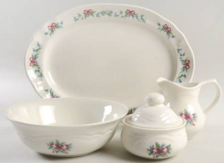 Red Ribbons 5 Piece Hostess Set