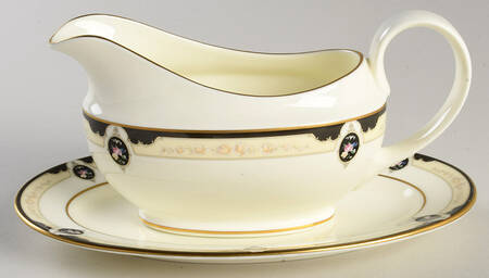 Royal Onyx Gravy Boat & Underplate