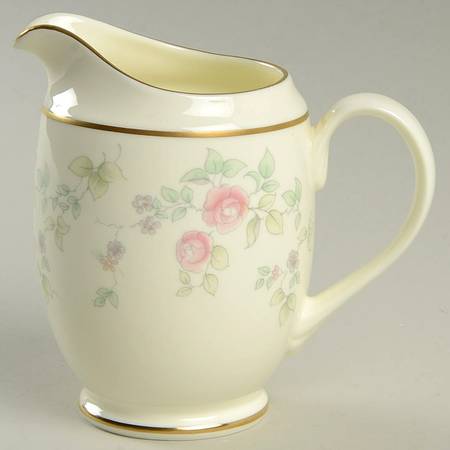 Rosemont Creamer
