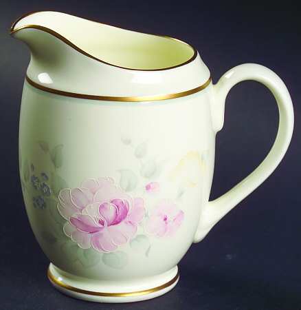 Secrets Creamer