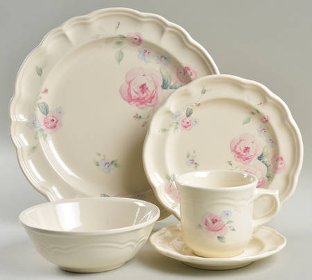 Secret Rose 5 Piece Place Setting