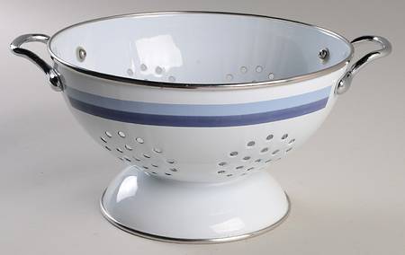 Sky Metal Colander