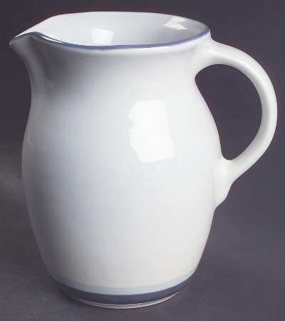 Sky 32 Oz Pitcher