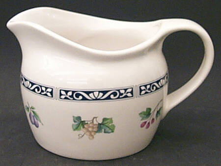 Sunbury Grove Round Gravy Boat (GR2SP)