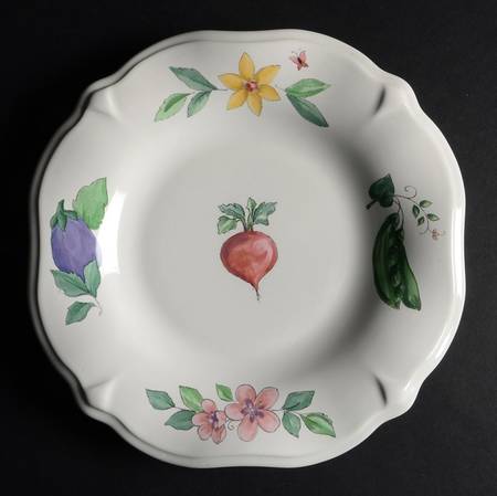 Summer Garden Sculpted Luncheon Plate