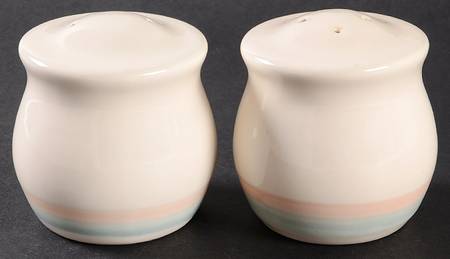 Sunrise Salt & Pepper Set