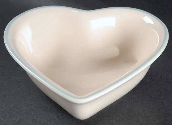 Sunrise 6" Heart Shaped Bowl