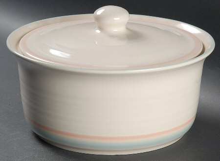 Sunrise 2 Qt Round Covered Casserole