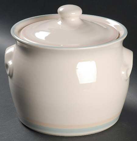 Sunrise Bean Pot & Lid