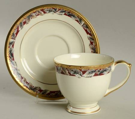 Tapestry Footed Cup & Saucer Set