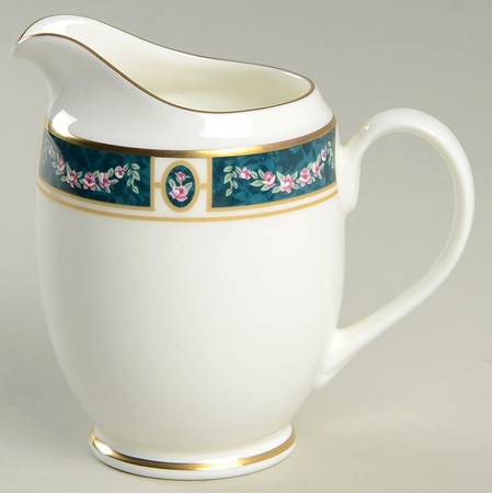 Teal Garland Creamer