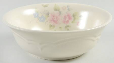 Tea Rose 7" Round Vegetable Bowl by Pfaltzgraff
