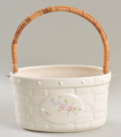 Tea Rose Medium Basket with Handle by Pfaltzgraff