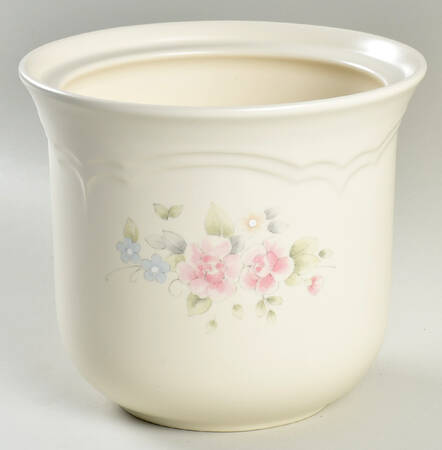 Tea Rose Medium Canister No Seal
