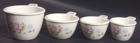 Tea Rose Measuring Cup Set (1 Cup,1/2 Cup,1/3 Cup,1/4 Cup) by Pfaltzgraff