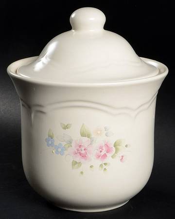Tea Rose Medium Canister & Lid with Seal Ring by Pfaltzgraff