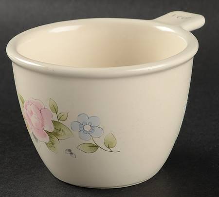 Tea Rose 1 Cup Measuring Cup
