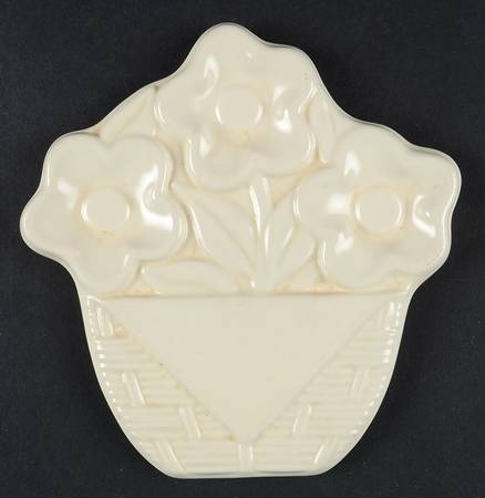 Tea Rose Sculpted Trivet by Pfaltzgraff