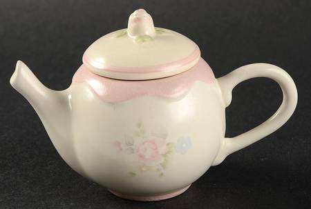 Tea Rose Toy Teapot & Lid