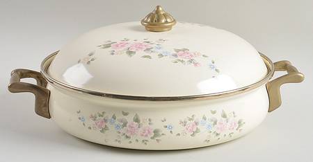 Tea Rose 2.5 Quart Metal Covered Casserole