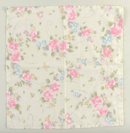 Tea Rose Cloth Napkin by Pfaltzgraff