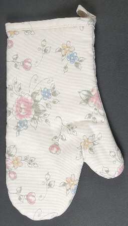Tea Rose Cloth Oven Mitt