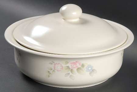 Tea Rose 1.5 Qt Round Covered Casserole by Pfaltzgraff