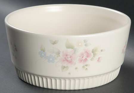 Tea Rose 7" Round Baker