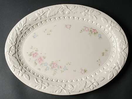 Tea Rose 18" Embossed Oval Serving Platter