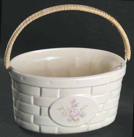 Tea Rose Medium Basket with Handle