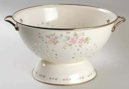Tea Rose 5 Quart Metal Colander by Pfaltzgraff