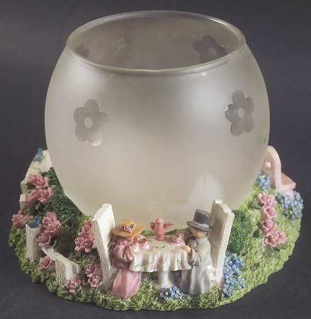 Tea Rose Sculptured Frosted Candle Lite