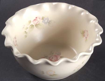 Tea Rose 6" Ruffled Bowl
