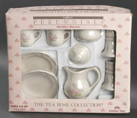Tea Rose 9 Piece Make Believe Dinnerware Set